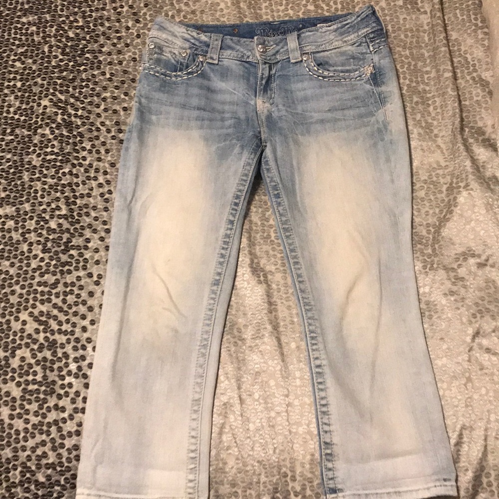 Miss Me Cropped Jeans